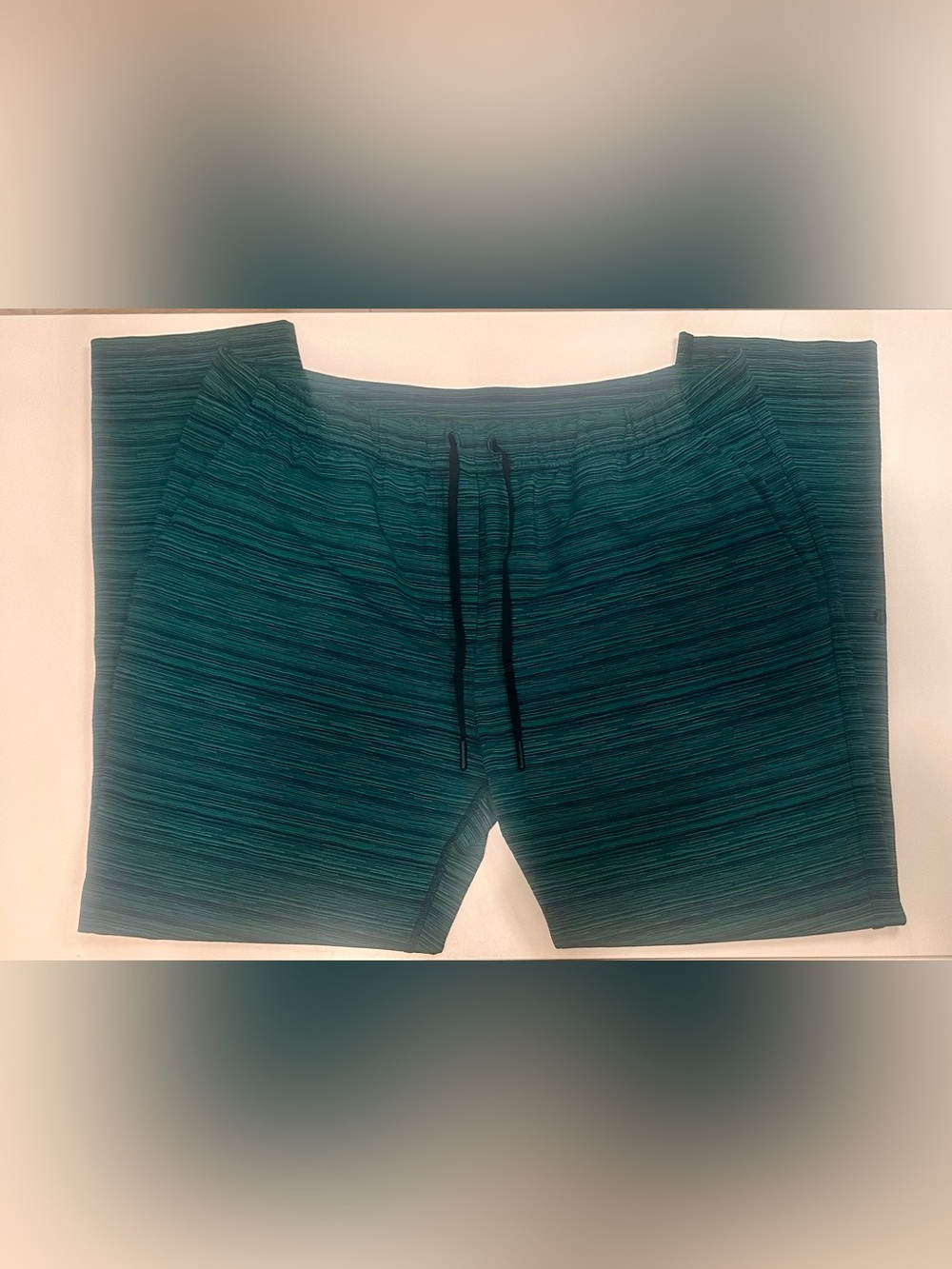 lululemon Vintage Jet Crop Slim Pants Green Blue Stripe Size 10